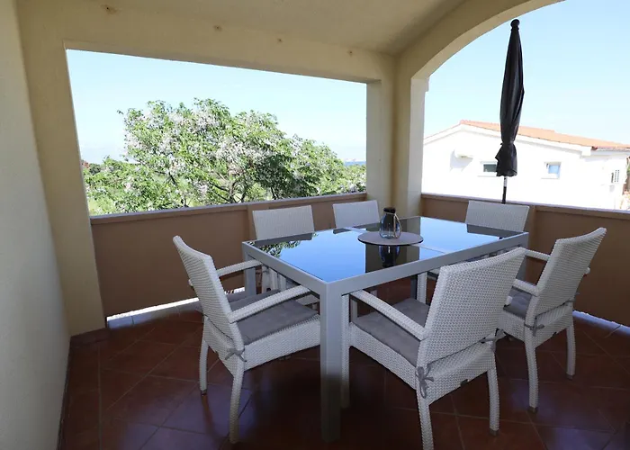 ˝abaza˝ Apartament Vir